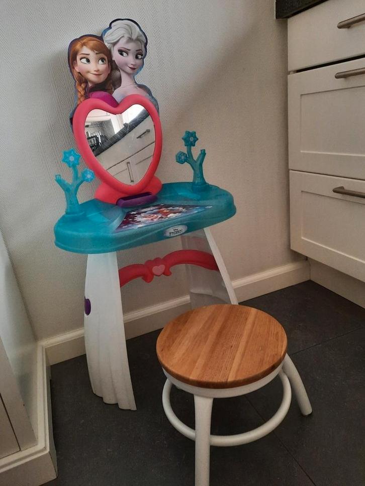 Frozen kaptafeltje, make up tafeltje, Kinderen en Baby's, Speelgoed | Overig, Gebruikt, Meisje, Ophalen of Verzenden