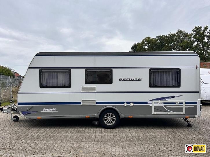 Dethleffs Beduin 510 DB met mover, Caravans en Kamperen, Caravans, tot en met 4, 1250 - 1500 kg, Rondzit, Dethleffs, Frans bed