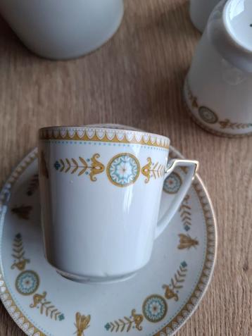 Koffie theeservies  beschikbaar voor biedingen