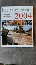 Het aanzien van 2004, twaalf maanden wereldnieuws in beeld., Boeken, Ophalen of Verzenden, 20e eeuw of later, Zo goed als nieuw