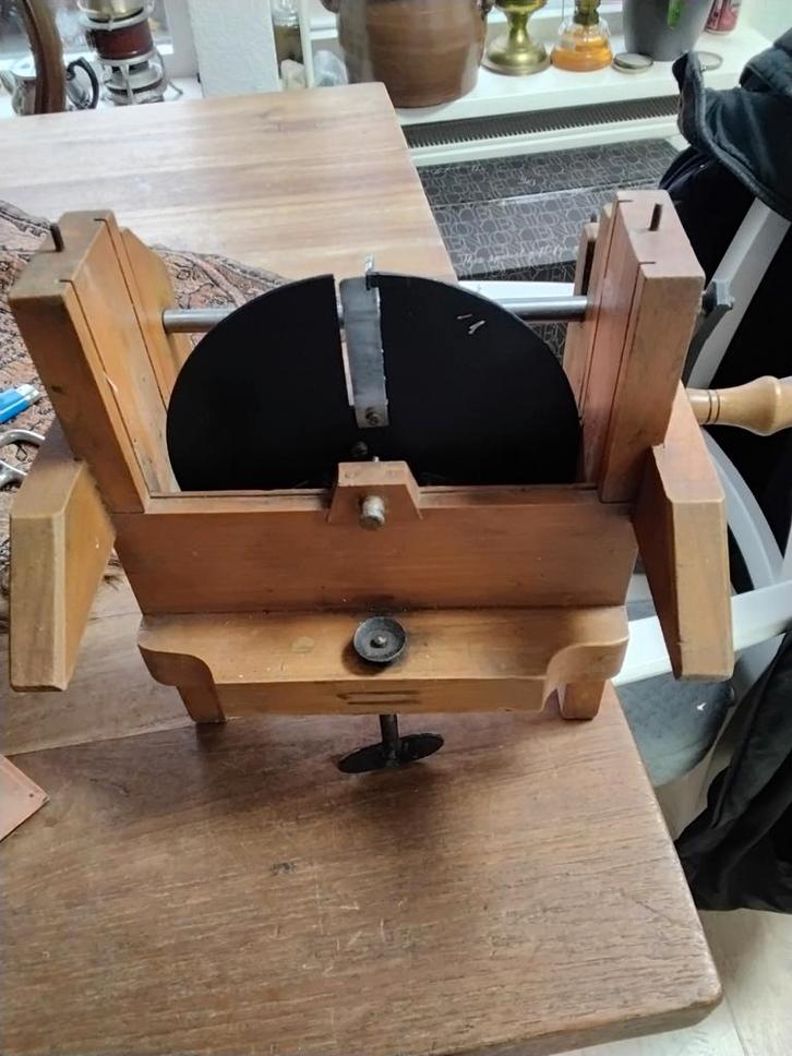 Antieke Groninger Snijbonenmolen, Antiek en Kunst, Antiek | Gereedschap en Instrumenten, Ophalen of Verzenden