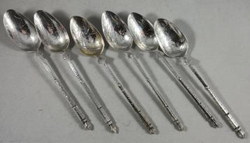 6 gegraveerde koffielepels antiek 800 zilver beschikbaar voor biedingen