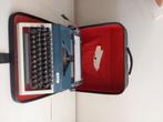 Vintage Erika typemachine model 30 plus koffer, Antiek en Kunst, Antiek | Kantoor en Zakelijk, Ophalen