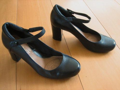 Zeer mooie zwart leren pumps CLARKS SOFTWEAR 38 snazzeys, Kleding | Dames, Schoenen, Zo goed als nieuw, Pumps, Zwart, Verzenden
