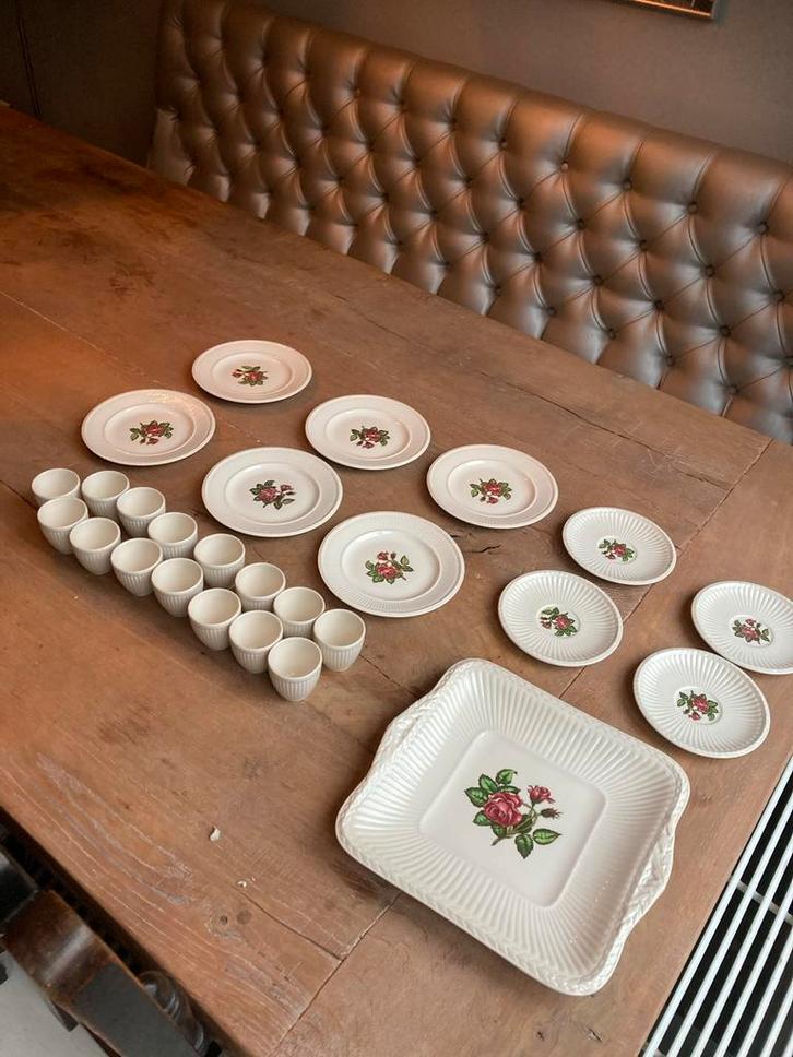 Wedgwood Servies, Huis en Inrichting, Keuken | Servies, Gebruikt, Bord(en), Overige stijlen, Porselein, Ophalen of Verzenden