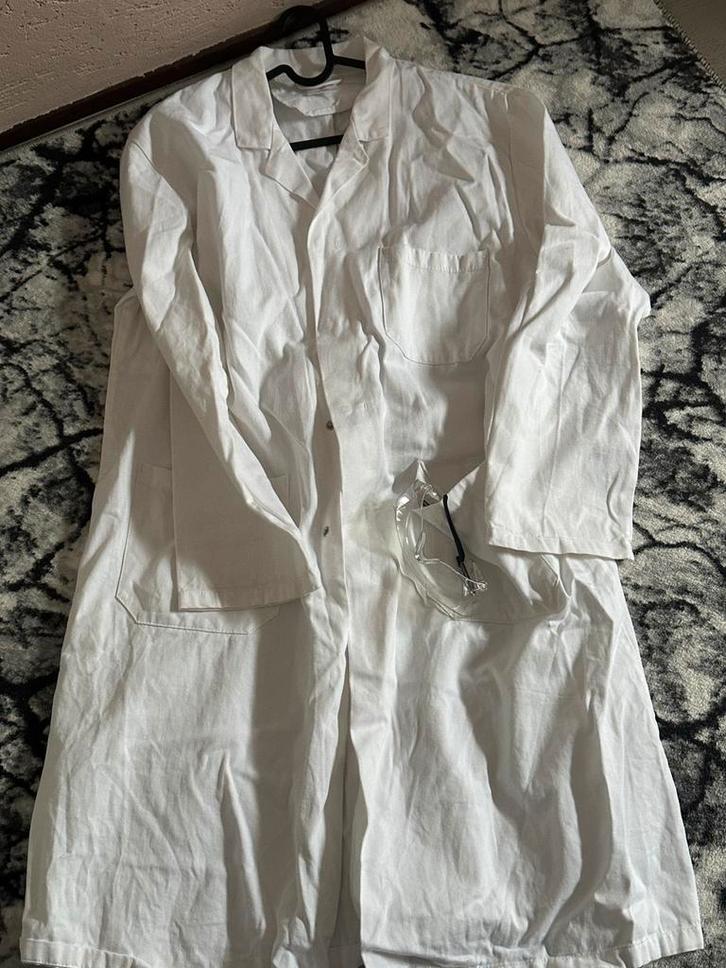 Labjas + veiligheids bril, Diversen, Schoolbenodigdheden, Zo goed als nieuw, Ophalen