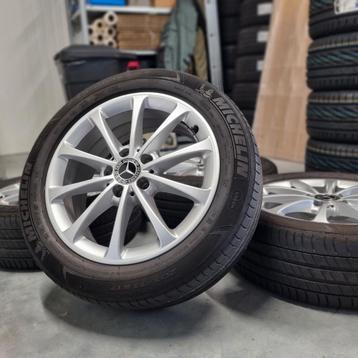 Mercedes A klasse velgen 17 inch beschikbaar voor biedingen