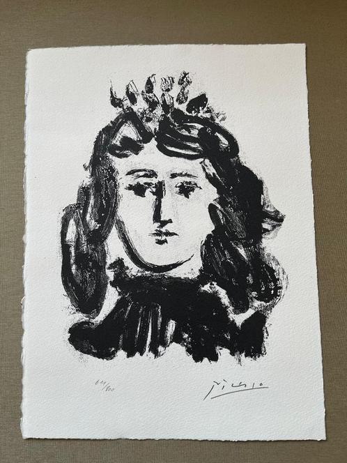 Pablo Picasso (1881 – 1973). Original engraving from Gongora, Antiek en Kunst, Kunst | Etsen en Gravures, Ophalen of Verzenden