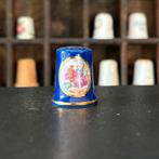 Vingerhoedje porselein blauw (162), Ophalen of Verzenden, Zo goed als nieuw, Porselein