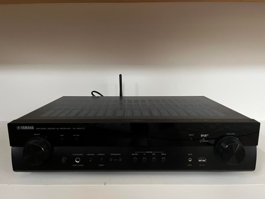 Yamaha RX-S601D MusicCast 5.1 DAB+ receiver 4K UltraHD slim, Yamaha, Ophalen of Verzenden, Zo goed als nieuw, 120 watt of meer