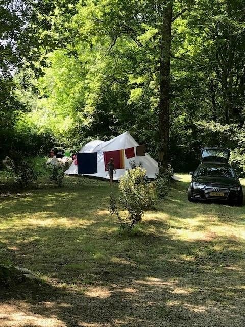 Redwood Maclura 690 gezinstent, Caravans en Kamperen, Tenten, Ophalen, Gebruikt, Tot en met 6