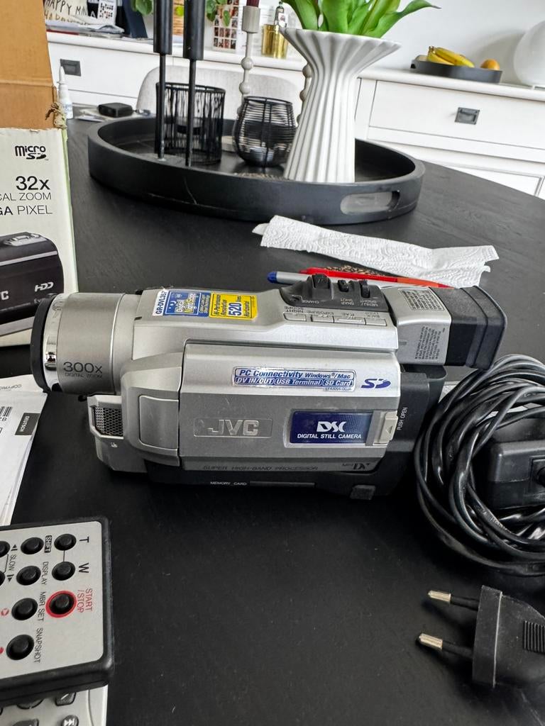 JVC Everio camcorder, Ophalen, Mini dv, Gebruikt, JVC