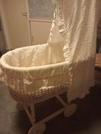Rotan wieg met bekleding en hemel, Kinderen en Baby's, Babywiegjes en Ledikanten, Verzenden, Gebruikt, Wieg