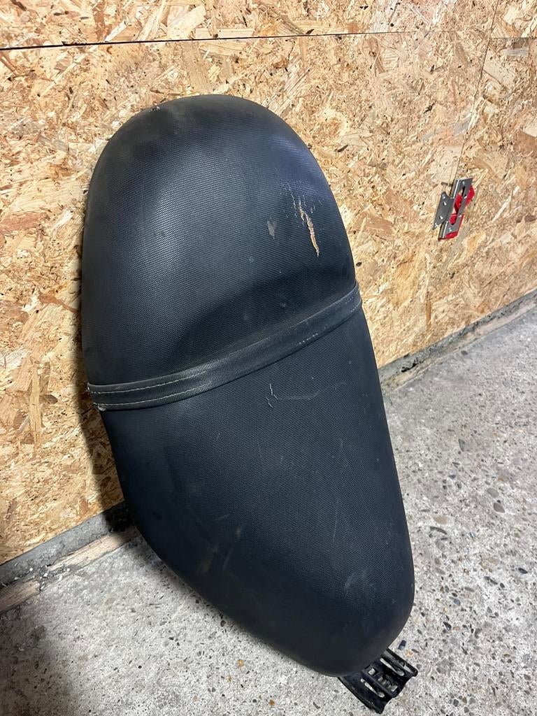 piaggio zip zadel, Ophalen of Verzenden, Nieuw