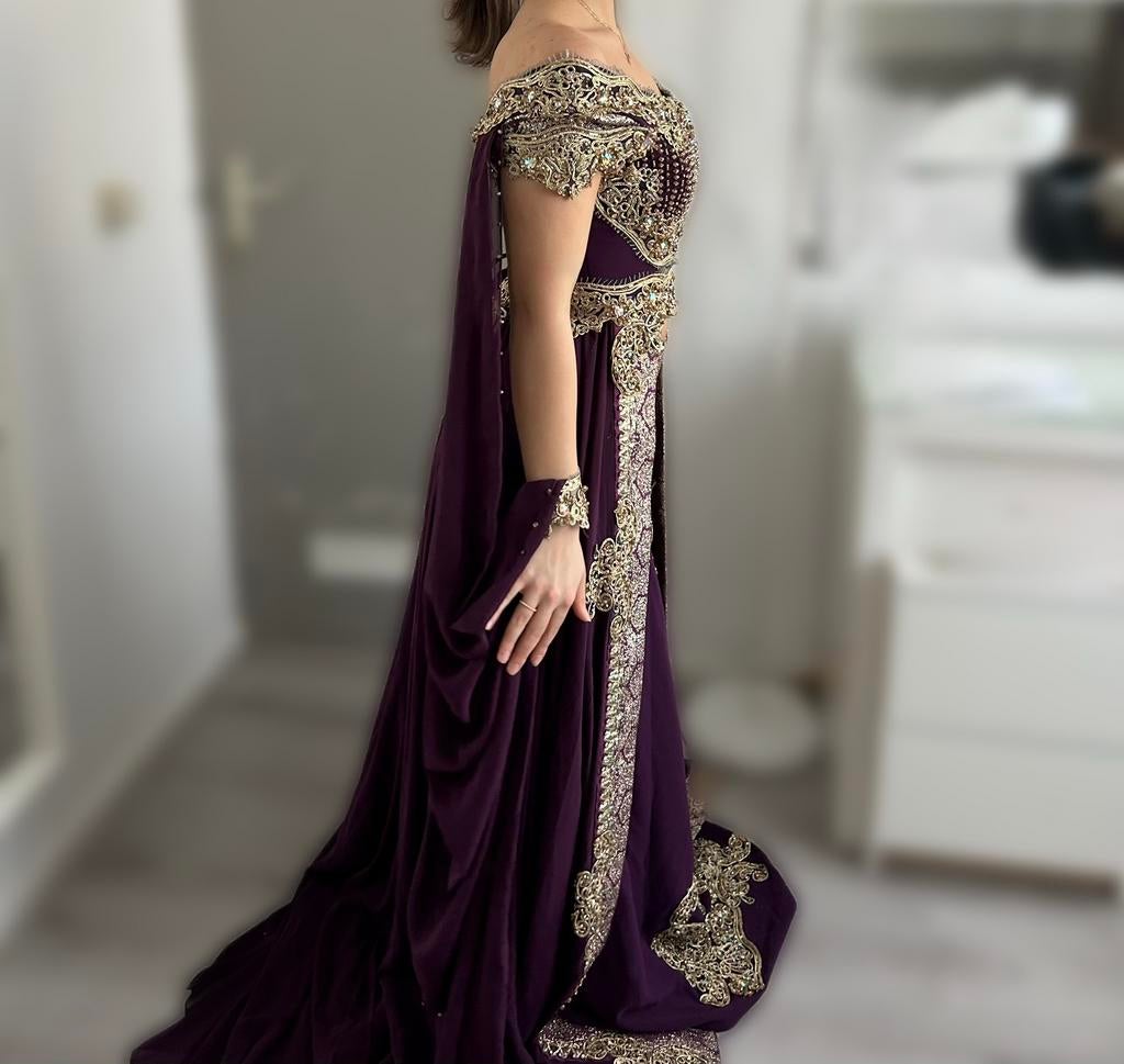 Luxe Henna Jurk / Bindalli, Kleding | Dames, Gelegenheidskleding, Zo goed als nieuw, Galajurk, Maat 36 (S), Paars, Ophalen of Verzenden