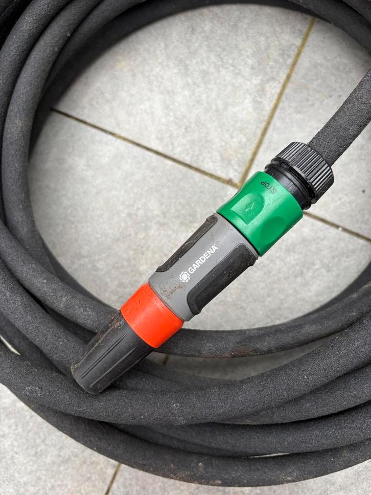 Rehau druppelslang set 50m + 2x 15m, computer & koppelingen, Tuin en Terras, Tuinslangen, Zo goed als nieuw, Tuinslang, Ophalen