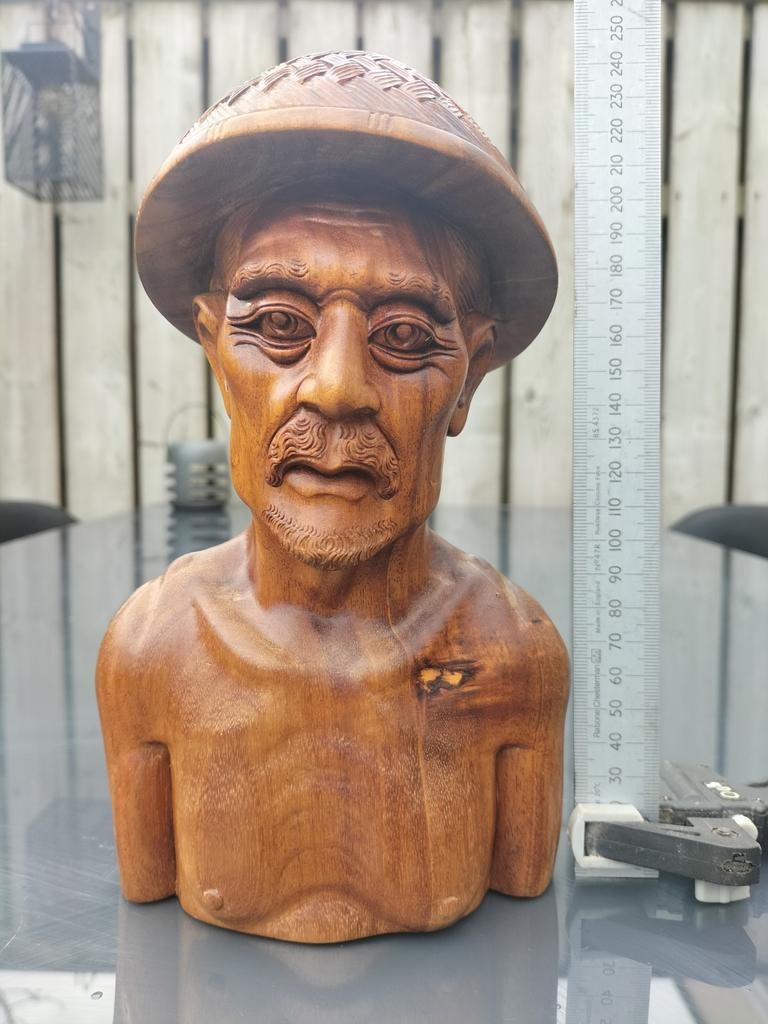 Houten Buste Aziatische Man met Hoed - Handgesneden, Antiek en Kunst, Buste, Ophalen of Verzenden, Handgemaakt, 20 - 50 cm