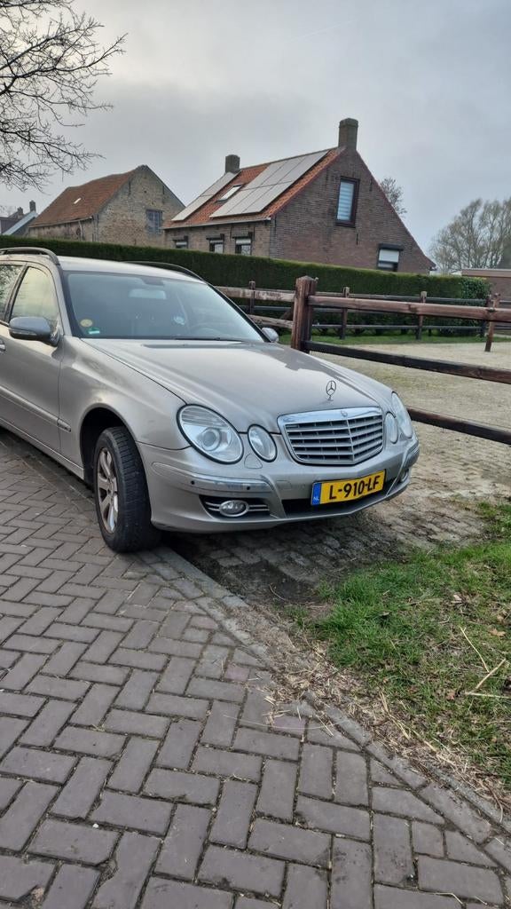 Mercedes-Benz E-Klasse E280 Cdi 2006 Grij, Auto's, Mercedes-Benz, Automaat, Zwart, 190 pk, 2987 cc