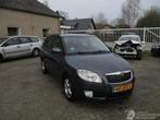 Skoda Fabia 1.4-16V Dynamic (bj 2009), Auto diversen, Schadeauto's, Stationwagon, Handgeschakeld, Zilver of Grijs, Skoda
