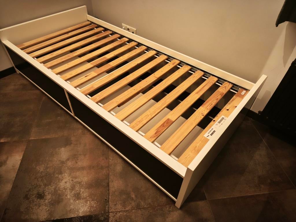 Gratis Eenpersoonsbed 90x200 met lades, Ophalen, Gebruikt, 90 cm, Eenpersoons