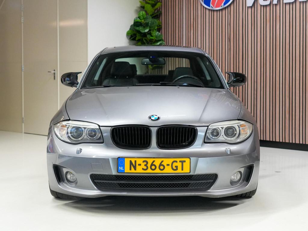 BMW 1-serie Coupé 123d High Executive, Auto's, BMW, 1-Serie, Euro 5, 4 cilinders, 4 stoelen