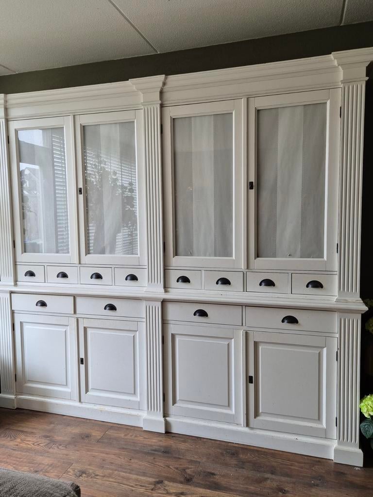 Grote witte apothekerskast wandkast buffetkast, Ophalen, Gebruikt, Met deur(en), Landelijk