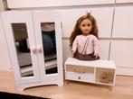 Our Generation pop met meubeltjes en kleding, Kinderen en Baby's, Ophalen of Verzenden, Zo goed als nieuw