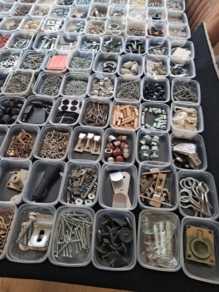 Heel veel spullen 3000 stuks 600.00 is20cent, Ophalen of Verzenden