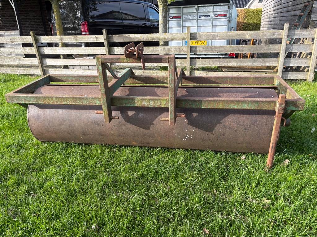 Landrol te huur. 2,5M, Ophalen