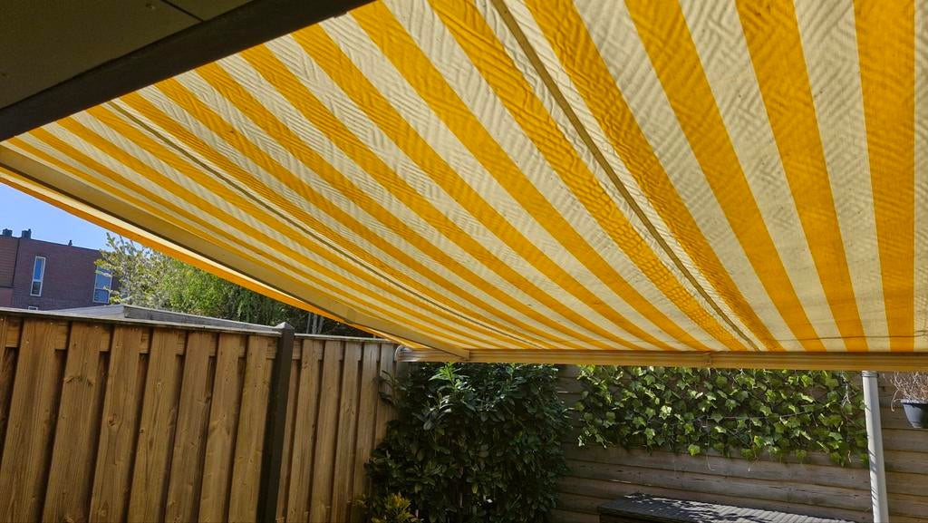 Elektrisch zonnescherm 700x280 cm, gebruikt, goede staat, Ophalen of Verzenden