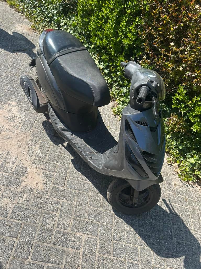 Piaggio zip, Fietsen en Brommers, Maximaal 45 km/u, Zip, Ophalen of Verzenden, Zo goed als nieuw