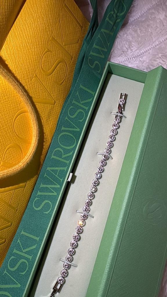 Swarovski Armband - Zo goed als nieuw, Sieraden, Tassen en Uiterlijk, Armbanden, Met kristal, Overige materialen, Ophalen of Verzenden