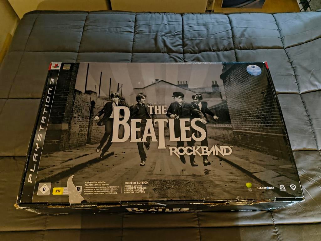 The Beatles Rock Band Limited Edition Set PS3, Ophalen, Muziek, Eén computer, Zo goed als nieuw