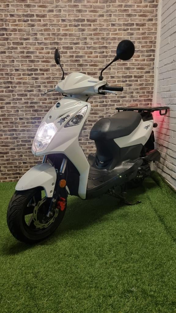 Zeer nette Sym X Pro E4 bezorgscooter 2020!, Fietsen en Brommers, Ophalen of Verzenden, Zo goed als nieuw