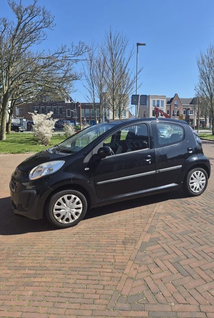 Citroën C1 1.0i 68PK 5D 2012 Zwart, Voorwielaandrijving, Stof, Zwart, 4 stoelen