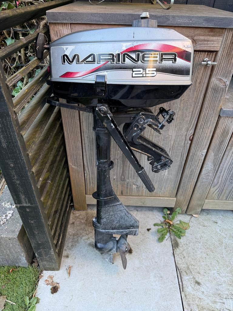 Prima draaiend Mariner 2.5 2-takt motortje, Ophalen, Gebruikt