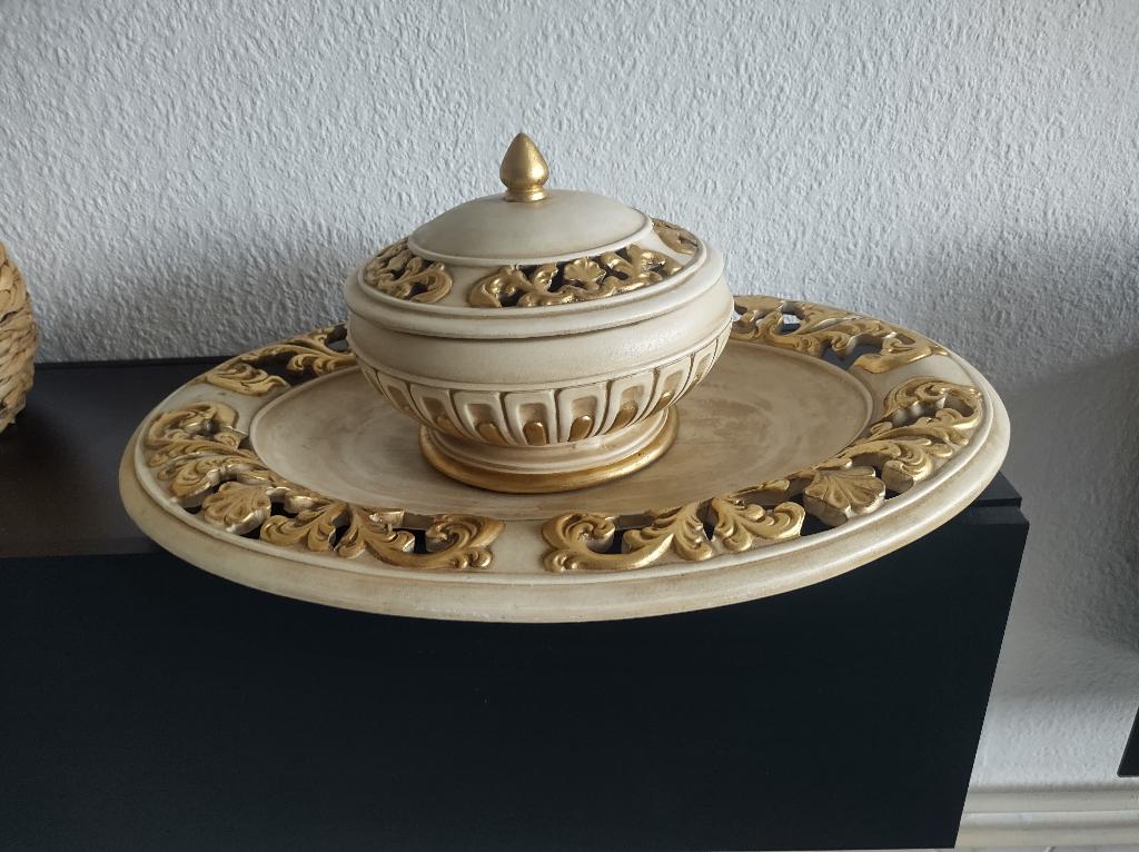 Mooie set, ovale schaal en pot met deksel in Barok stijl., Gebruikt, Schaal, Ophalen of Verzenden, Ovaal