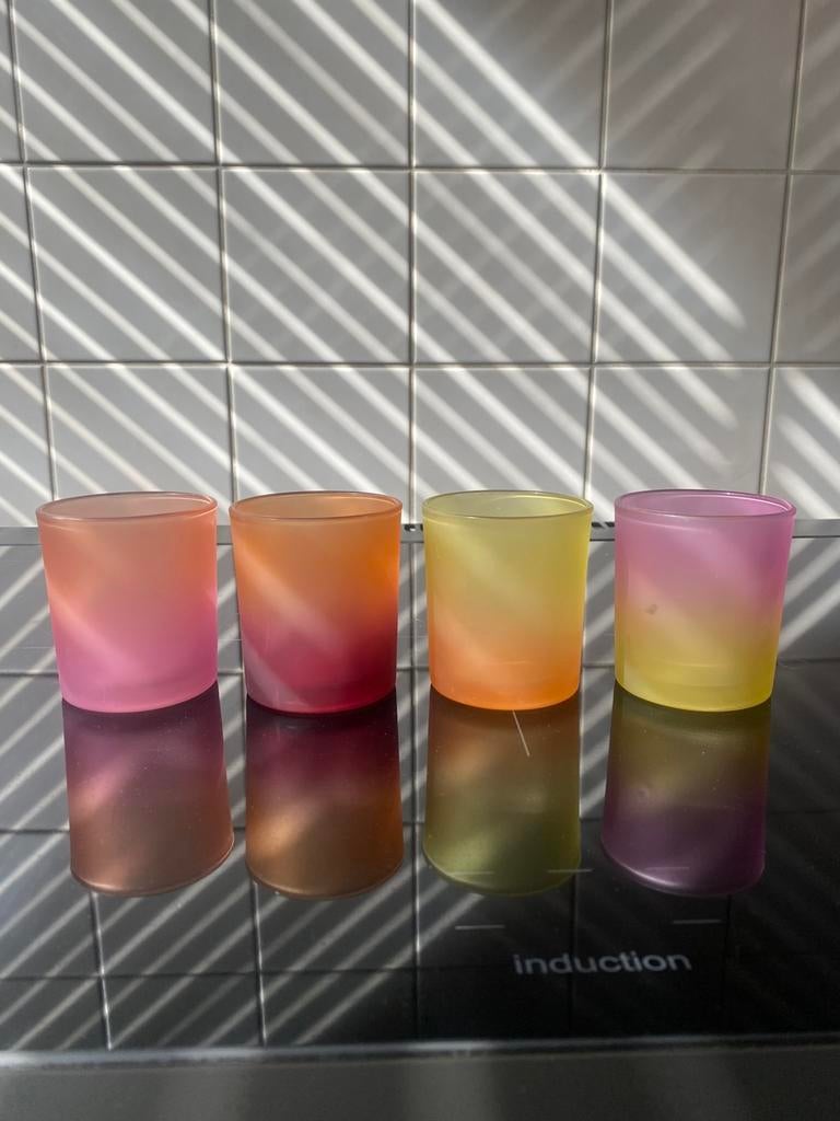 Decoratieve theelichtjes in 4 verschillende kleuren 48 stuks, Ophalen, Minder dan 50 cm, Rond, Nieuw