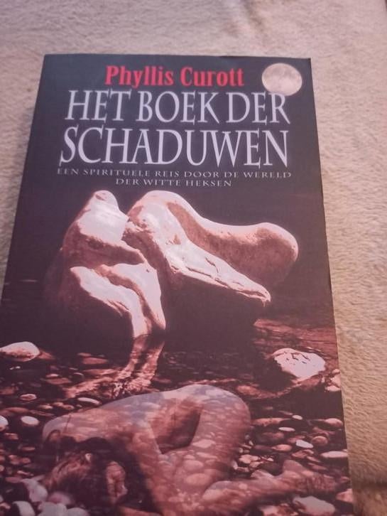 P. Curott - Het boek der schaduwen, Boeken, P. Curott, Astrologie, Overige typen, Ophalen of Verzenden