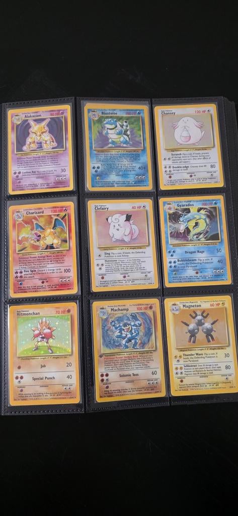Pokémon Base Set compleet, Hobby en Vrije tijd, Verzamelkaartspellen | Pokémon, Ophalen of Verzenden, Zo goed als nieuw
