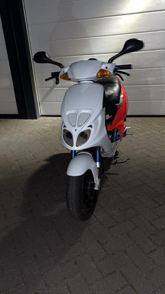 Piaggio NRG 70cc 2T, Fietsen en Brommers, Scooters | Piaggio, Gebruikt, NRG, Tweetakt, Ophalen