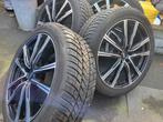 Renault 245/45/20 banden  Velgen - Nissan Qashqai, Banden en Velgen, Vredestein, Apollo Vredestein B.V., Ir. B.P. Hofstede Crullaan 271, 7521 ZA Enschede, Netherlands