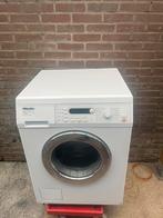 Wasmachine Miele w5821 defect, Witgoed en Apparatuur, Wasmachines, Ophalen, Zo goed als nieuw, Voorlader, 85 tot 90 cm