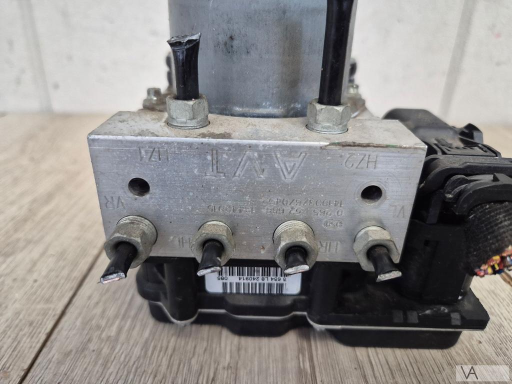 ABS pomp Opel Corsa D 2006 - 2013 code AVT 13442015 €250, Gebruikt, -, -, Opel