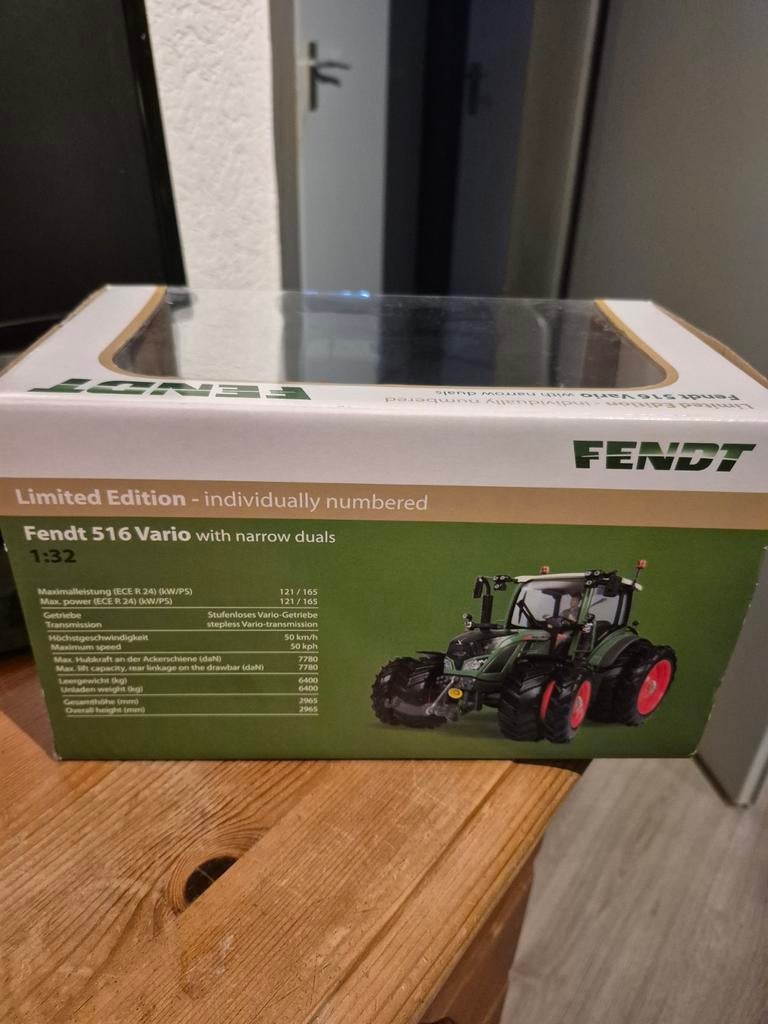 Weise wiking uh fendt, Hobby en Vrije tijd, Modelauto's | 1:32, Ophalen of Verzenden