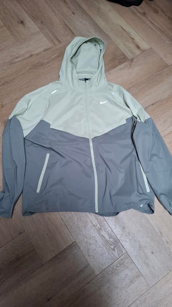 Nike Lichtgewicht Sportjas - Maat XL, Kleding | Dames, Sportkleding, Maat 46/48 (XL) of groter, Nike, Ophalen of Verzenden, Hardlopen of Fietsen