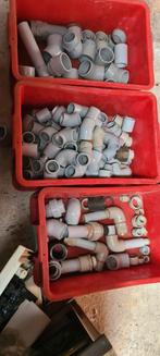 Partij CPVC buizen en fittingen (32-63mm) voor waswater, Ophalen