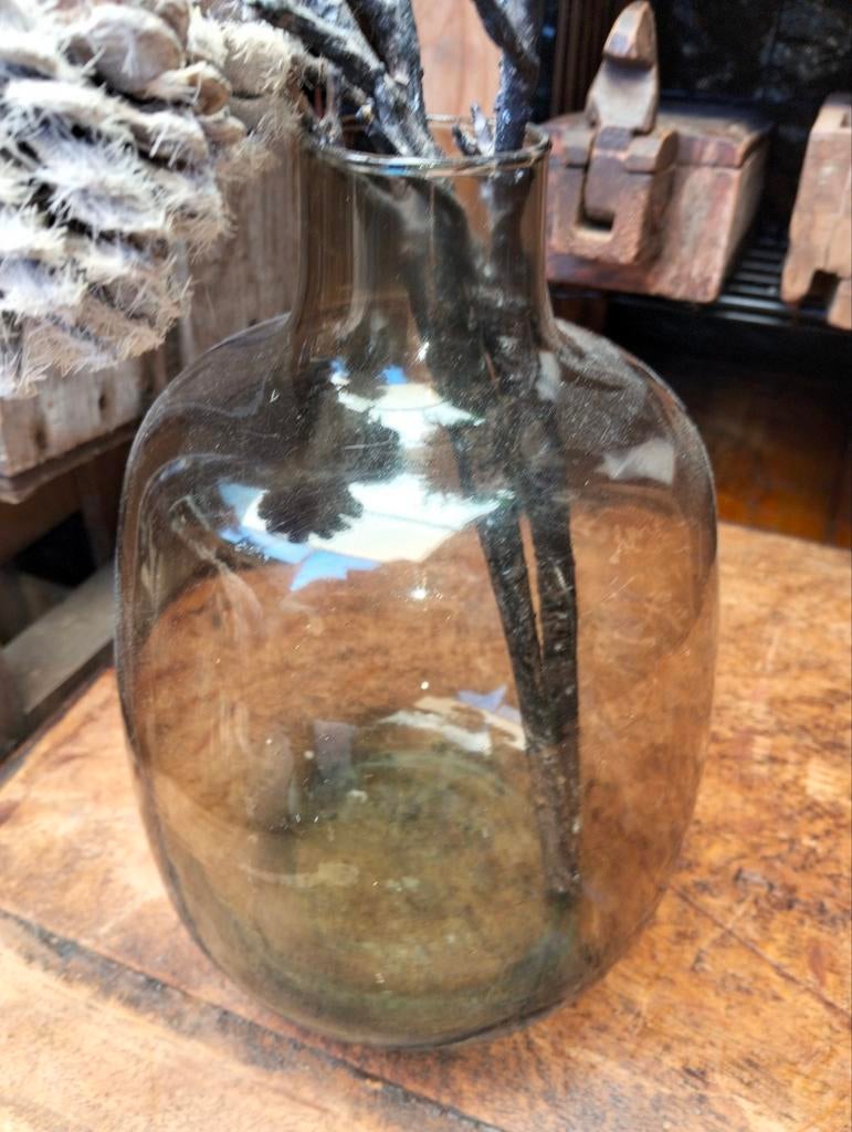 Mooie glazen vaas (bruin) met takken, Ophalen of Verzenden