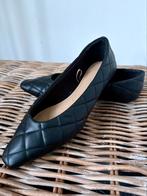 Trendy ballerinas 38 in vegan leer nieuwstaat, duurzame zool, Ophalen of Verzenden, Zo goed als nieuw, Zwart, Sneakers of Gympen