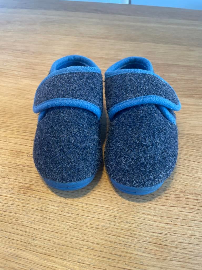 Sloffen, Slofjes, Jongetje of Meisje, Ophalen of Verzenden, Zo goed als nieuw